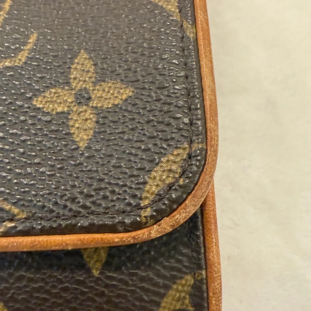 💯% Authentic Louis Vuitton Twin Pochette GM - Picture 8 of 15
